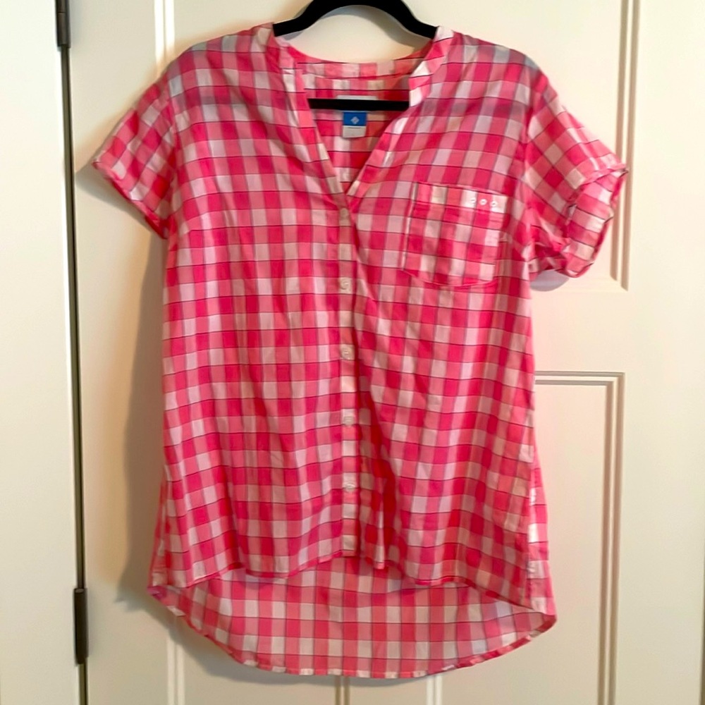 Never worn. NWOT. Adorable light-weight Columbia shirt